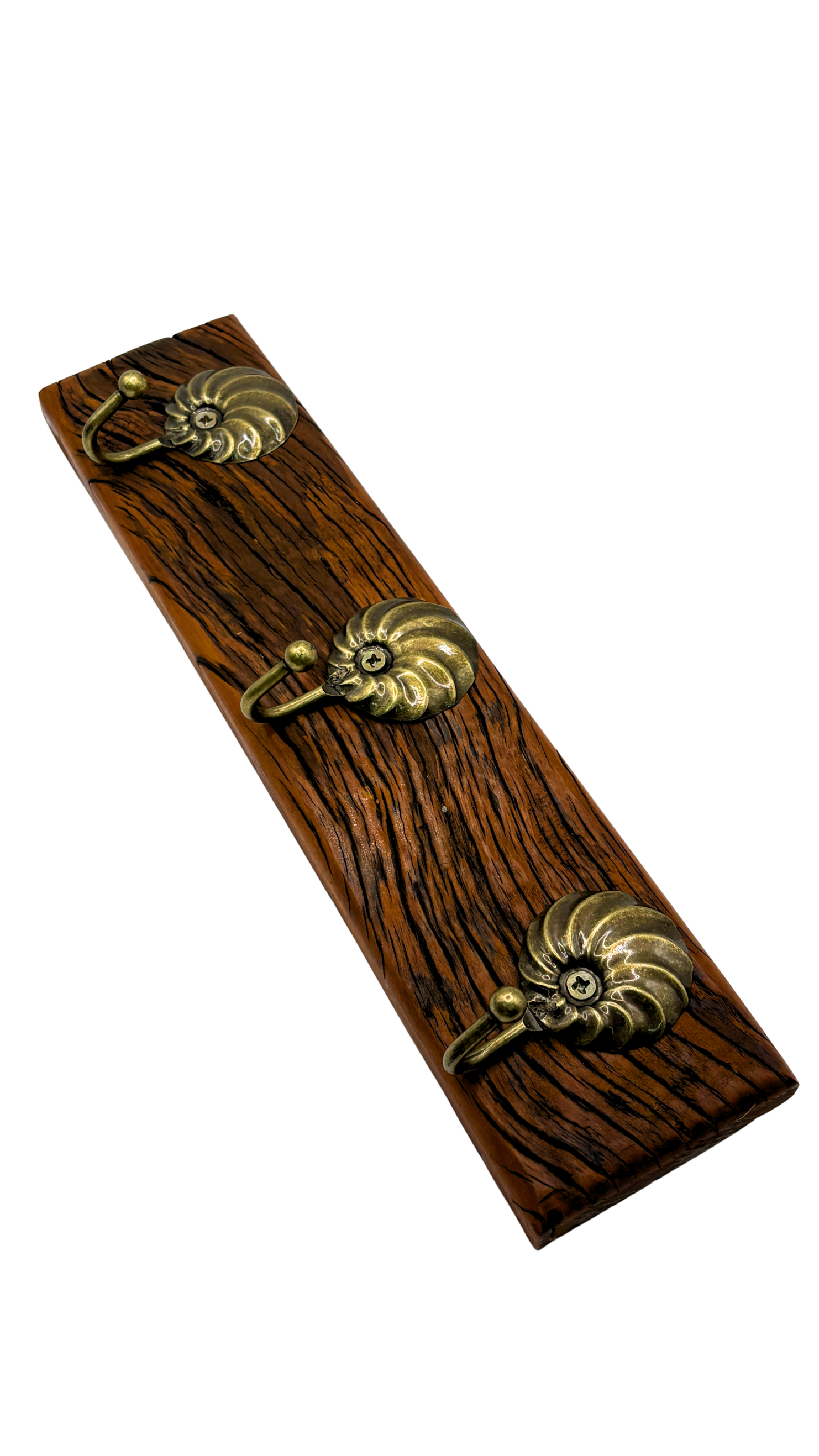 060 - Tatiane Cristina Rosa - Madeira 1.png